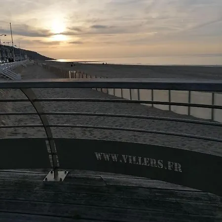 Апартаменты A La 